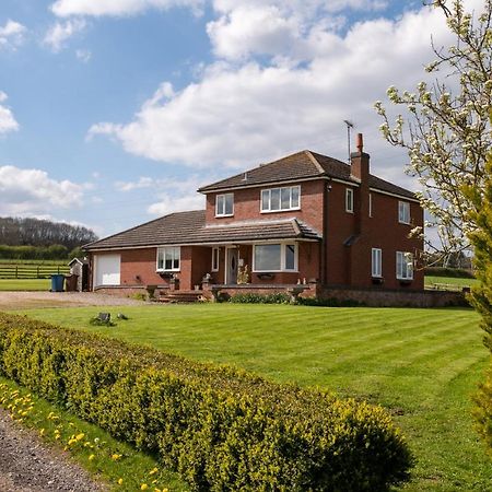 Tixall Manor Farm Stafford Kültér fotó