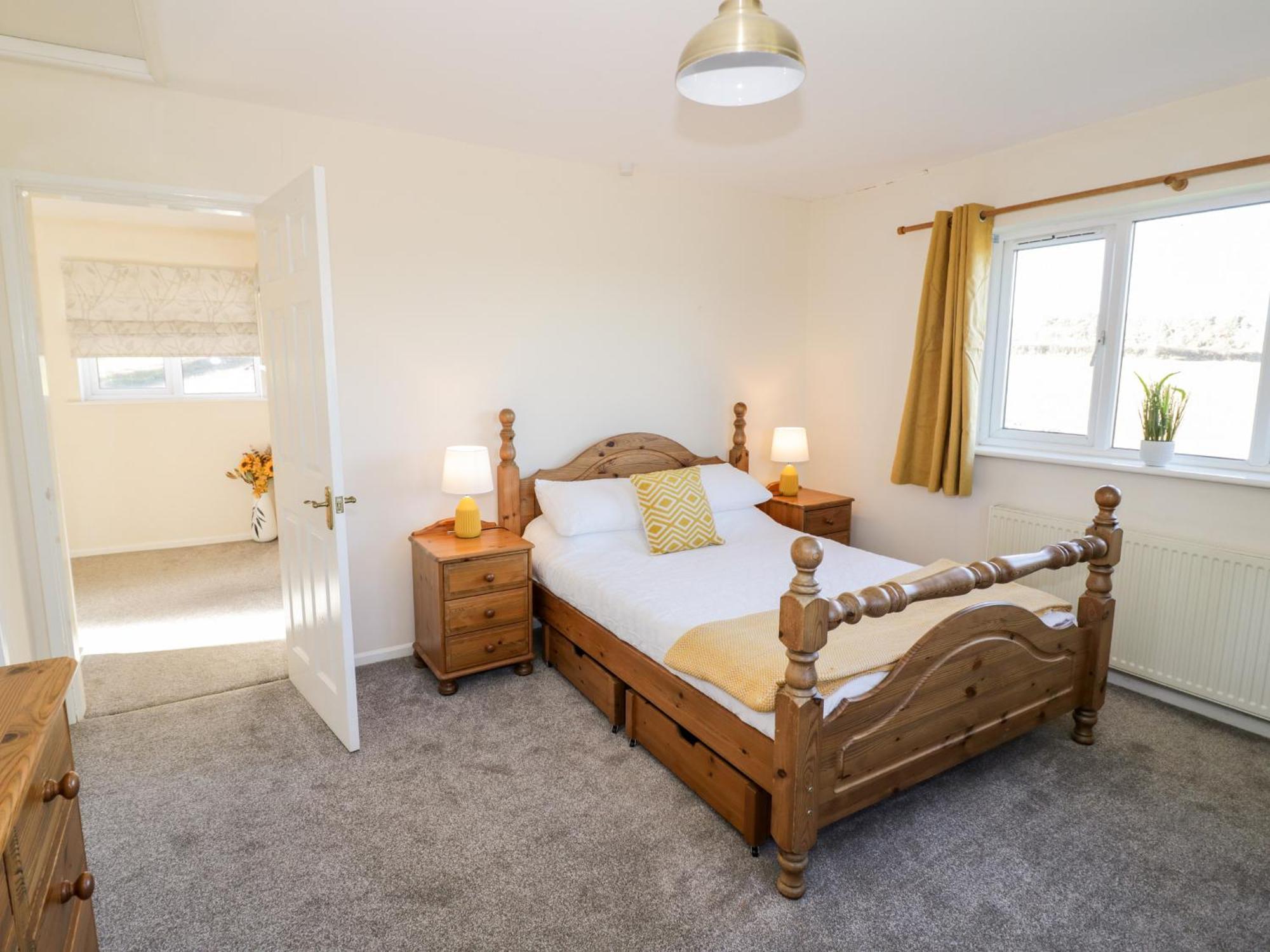 Tixall Manor Farm Stafford Kültér fotó